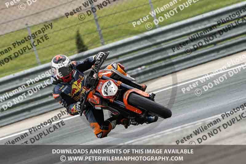 cadwell no limits trackday;cadwell park;cadwell park photographs;cadwell trackday photographs;enduro digital images;event digital images;eventdigitalimages;navarra;no limits trackdays;peter wileman photography;racing digital images;trackday digital images;trackday photos